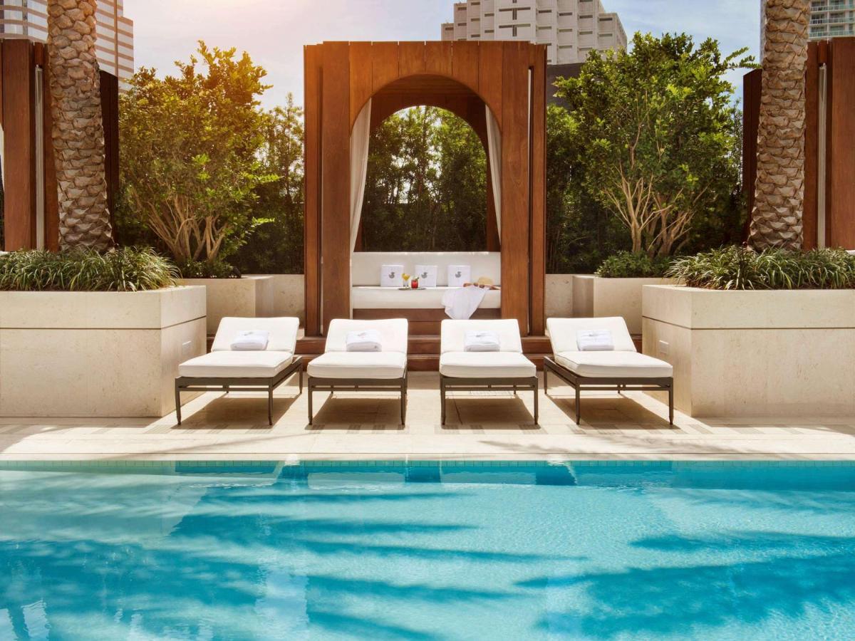 Hotel SLS LUX Brickell Miami Exterior foto