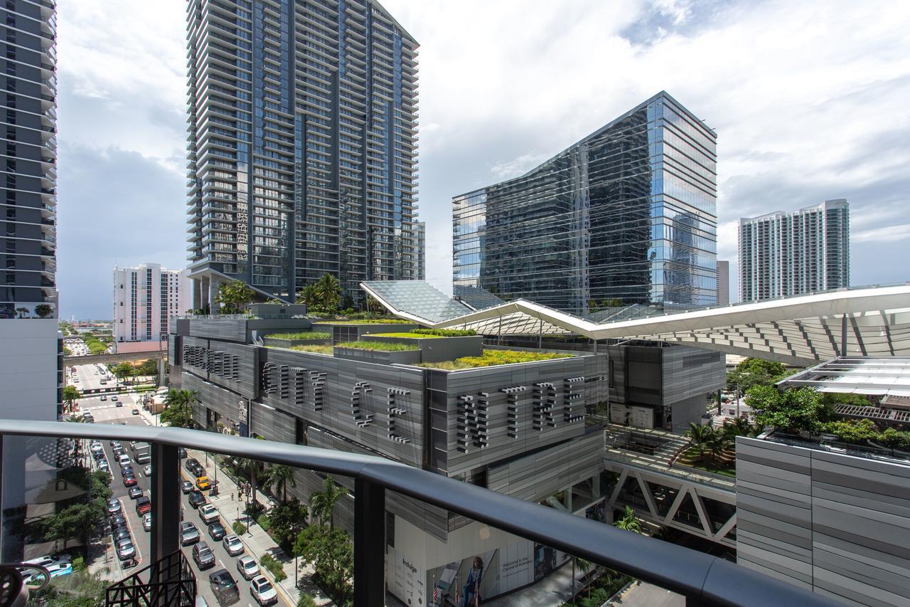 Hotel SLS LUX Brickell Miami Exterior foto